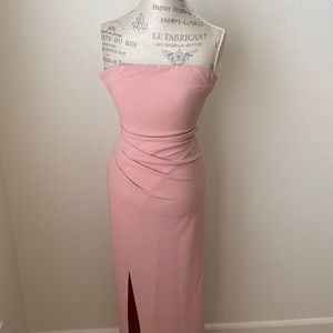 Lulu’s Pink Strapless Gown